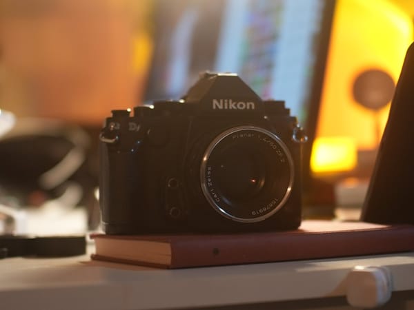 再见，尼康 Df：写在告别我的「纯粹摄影」时代之际